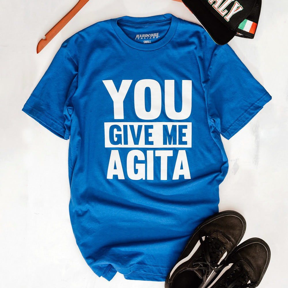 Tu mi dai la maglietta Agita